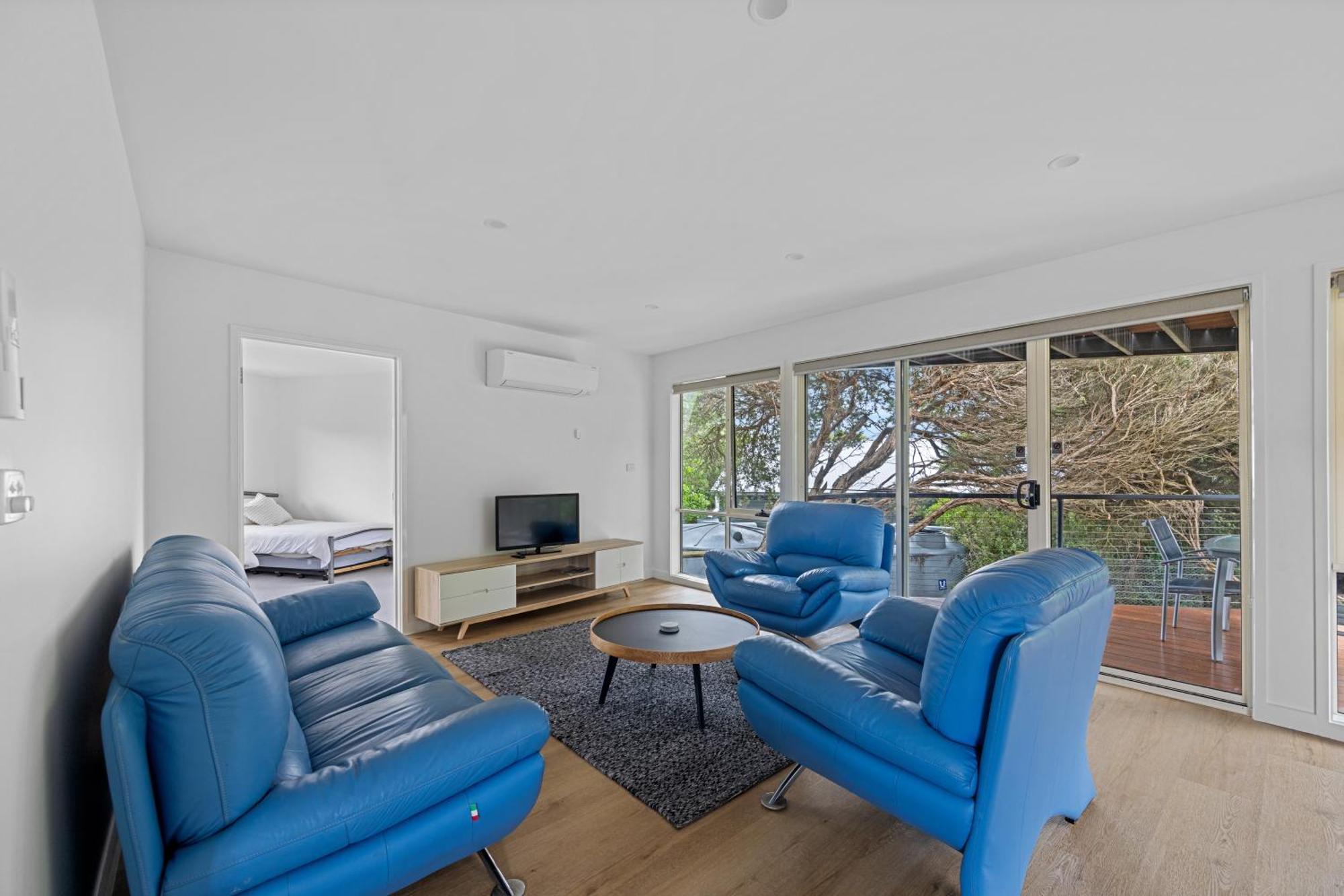 Sandy Point Beach Escape 2 Bedroom Apartment Экстерьер фото