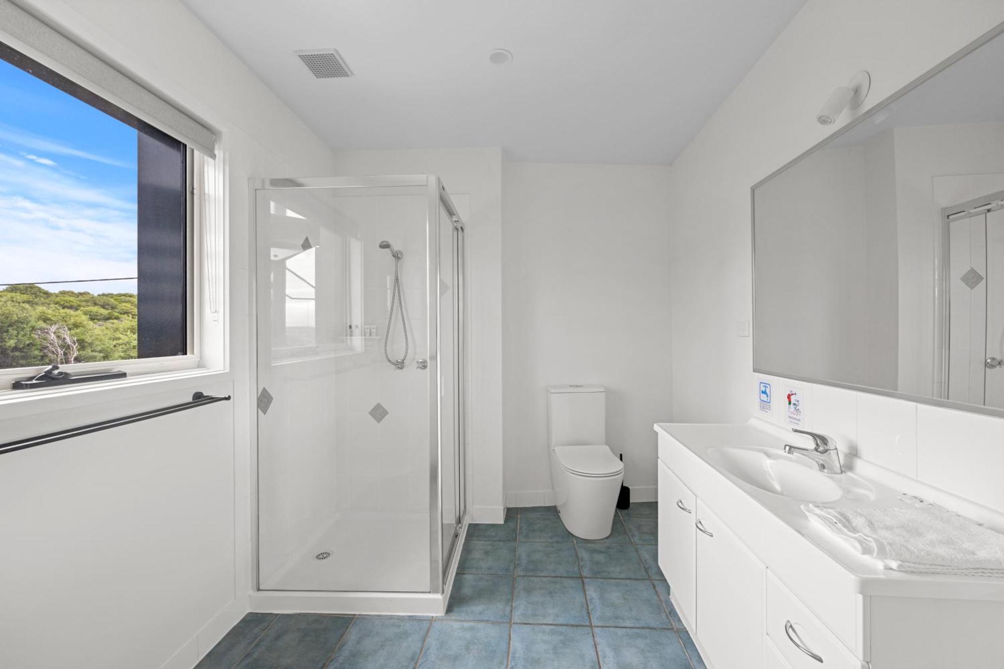 Sandy Point Beach Escape 2 Bedroom Apartment Экстерьер фото