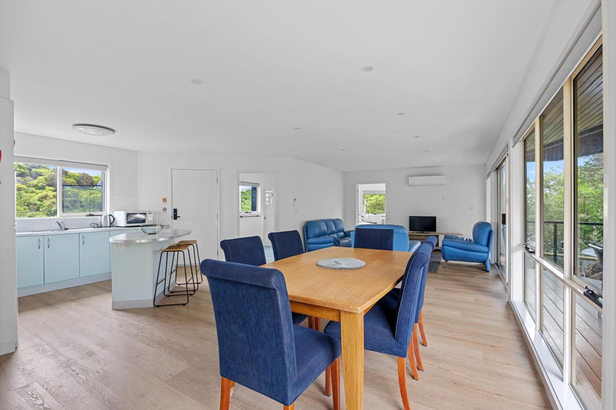 Sandy Point Beach Escape 2 Bedroom Apartment Экстерьер фото